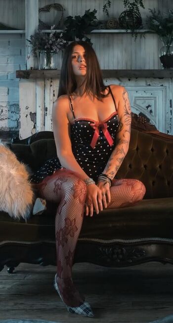 Full leaked Siennadotson private onlyfans photo