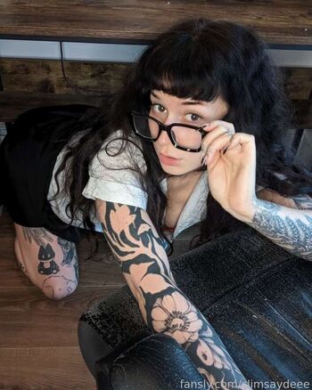 Full leaked Slimsaydeee private onlyfans photo