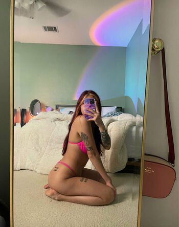 Full leaked Sluuttyallyy private onlyfans photo