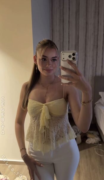 Sophia_xs
