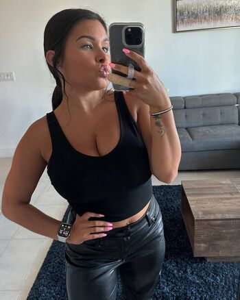 Full leaked Sophie chanel private onlyfans photo
