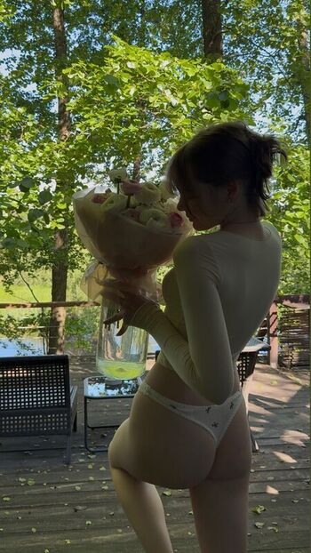 Full leaked Sowiia private onlyfans photo