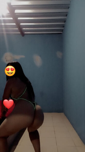 Full leaked Soyantonella private onlyfans photo