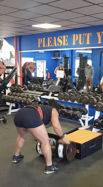 Full leaked Strongwomen private onlyfans photo