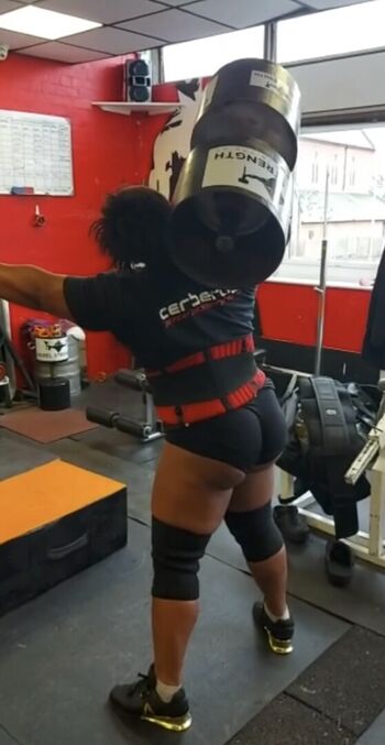 Full leaked Strongwomen private onlyfans photo