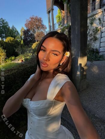 Full leaked Suela mehmedi private onlyfans photo