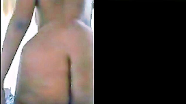Full leaked Sumbal malik private onlyfans photo