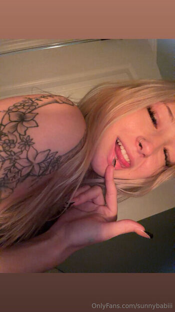 Full leaked Sunnybabiii private onlyfans photo