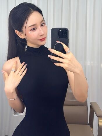 Full leaked Suyeon park private onlyfans photo