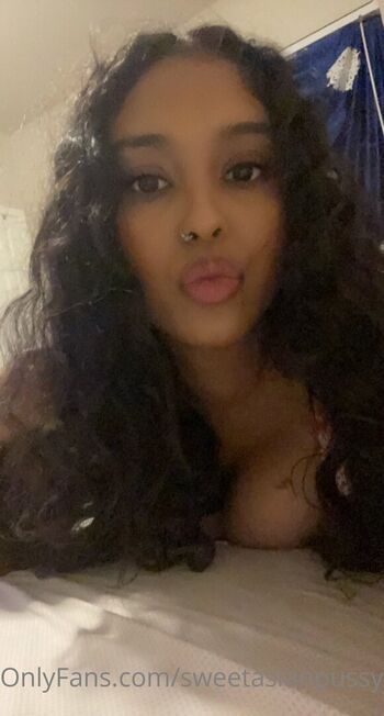 sweetasianpussy
