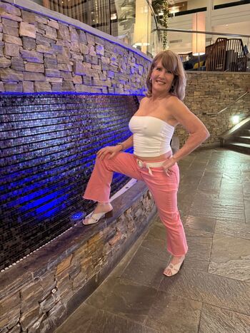 Full leaked Sweetpeachesrn private onlyfans photo
