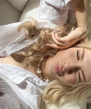 Full leaked Sxrxhvrx private onlyfans photo