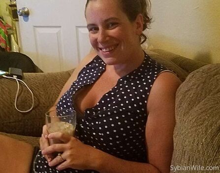 SybianWife