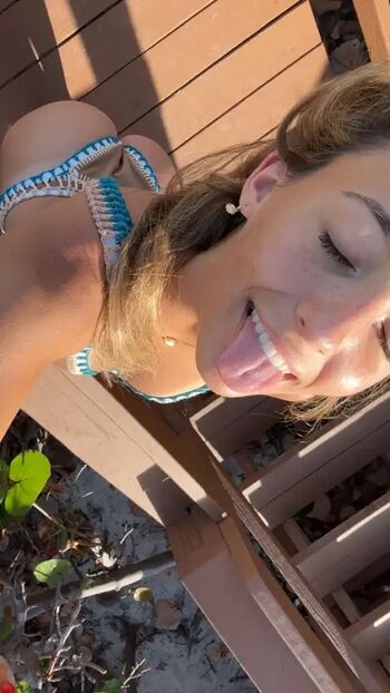 Full leaked Sydneygoldsmithh private onlyfans photo
