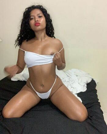 Taty Valle