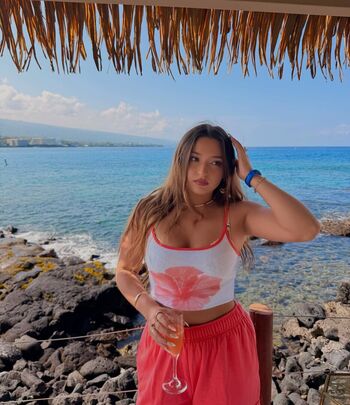 Full leaked Teilor grubbs private onlyfans photo