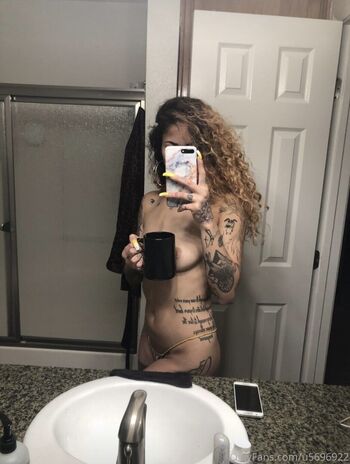 Full leaked Theixxs private onlyfans photo