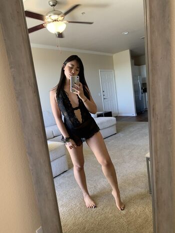 Full leaked Theanvu private onlyfans photo