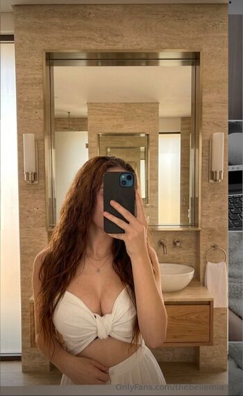 Full leaked Thebellemia private onlyfans photo