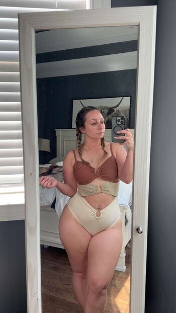 Full leaked Thecourtneynielson private onlyfans photo