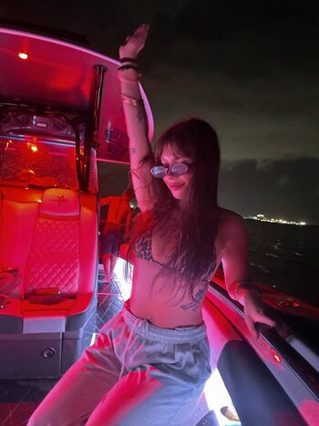 Full leaked Therealjuicyjordan private onlyfans photo