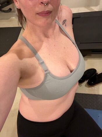 TimidLilyGirl