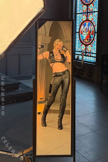 TniweCosplay