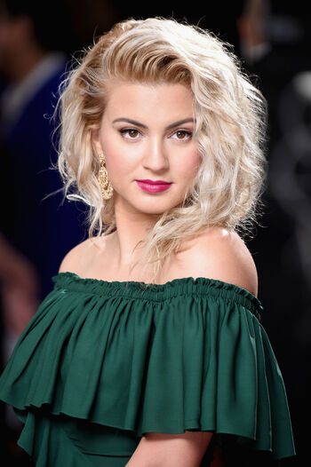 Full leaked Tori kelly private onlyfans photo