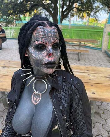 Toxii Bodymod