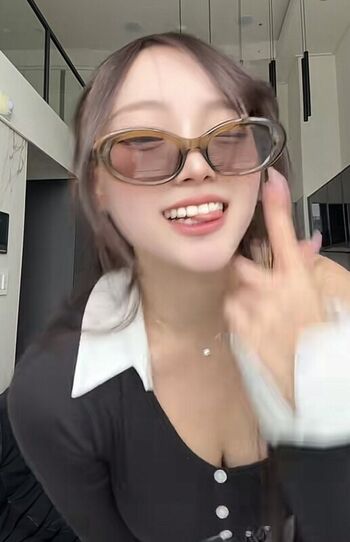 Full leaked Unaunayuuna private onlyfans photo