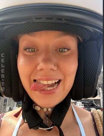 Full leaked Valeriyastill private onlyfans photo