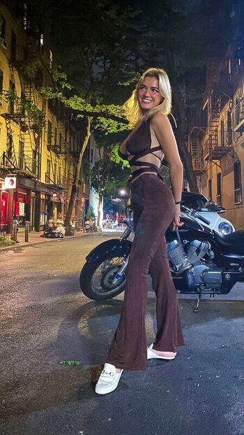 Full leaked Veronica kelegian private onlyfans photo