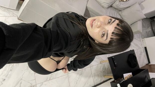 Full leaked Veyy sophiax private onlyfans photo