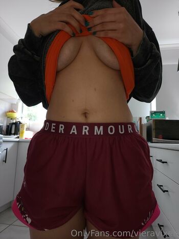 Full leaked Vieravixen page private onlyfans photo