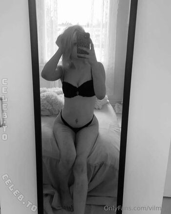 Full leaked Vilmulii private onlyfans photo