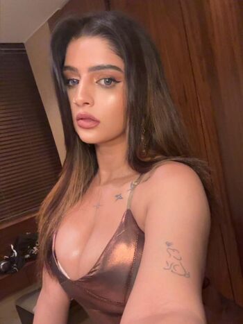 Full leaked Vinni chitara private onlyfans photo
