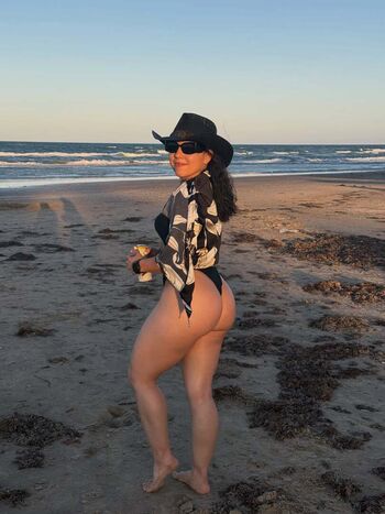 Vivian Saldana
