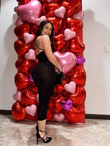 Full leaked Vivian saldana private onlyfans photo