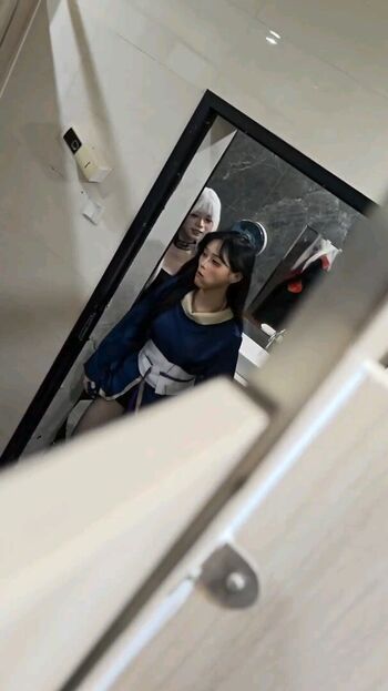 Voyeur Asian Pissing Toilet &Amp; Upskirts Only