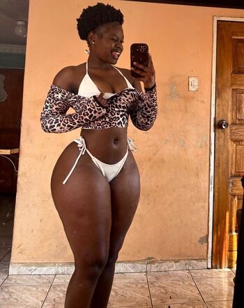 Full leaked Vunene taiwo mabunda private onlyfans photo