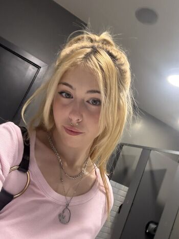 Full leaked Maghla/ private onlyfans photo