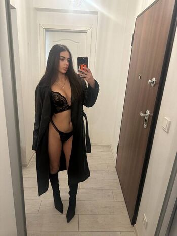 Full leaked Magui sunshine/ private onlyfans photo