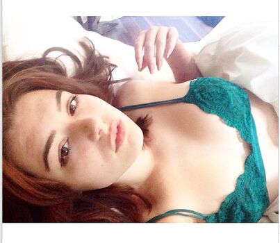 Full leaked Emanuelly raquel/ private onlyfans photo