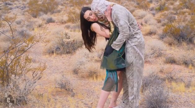 Full leaked Amoureux/ private onlyfans photo