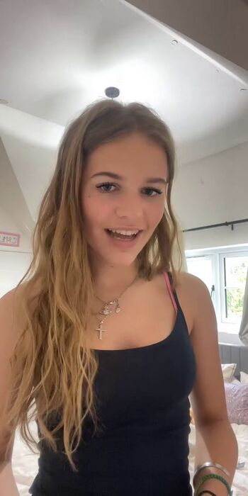 Who Is This On Tiktok: Username12344_07