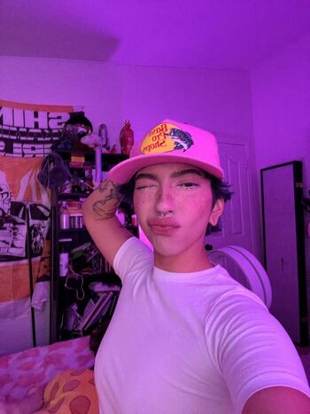 Full leaked Whosluxxx private onlyfans photo