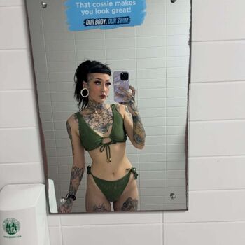 Full leaked Wolfproblems private onlyfans photo