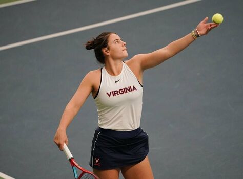 Woman College Tennis