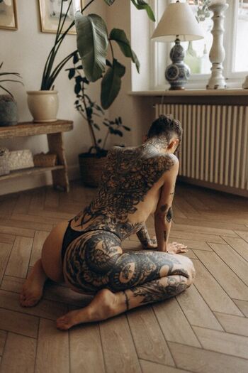 Full leaked Wrobelek private onlyfans photo