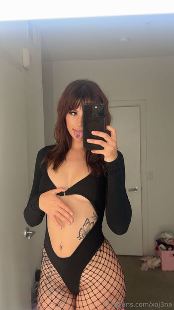 Full leaked Xojna private onlyfans photo